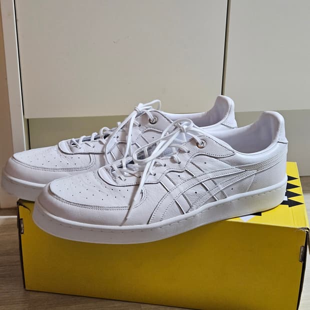 오니츠카타이거 GSM SD 올백포스 느낌