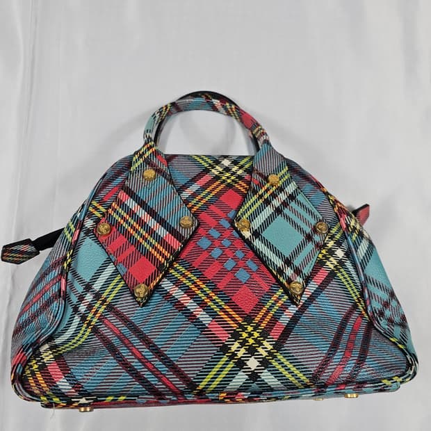 비비안웨스트우드토트백