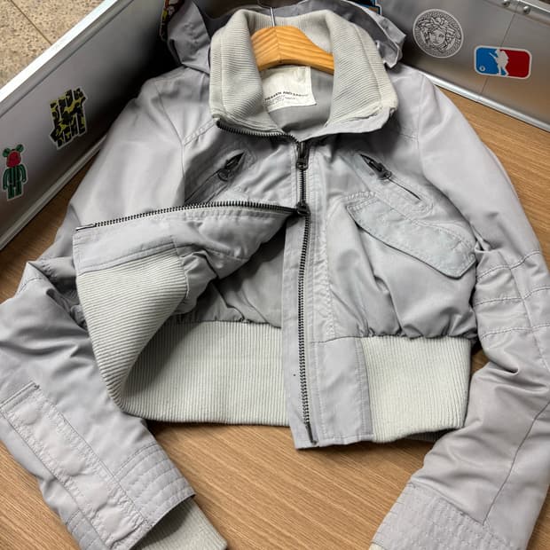 Heaven and Earth 제팬 크롭 자켓