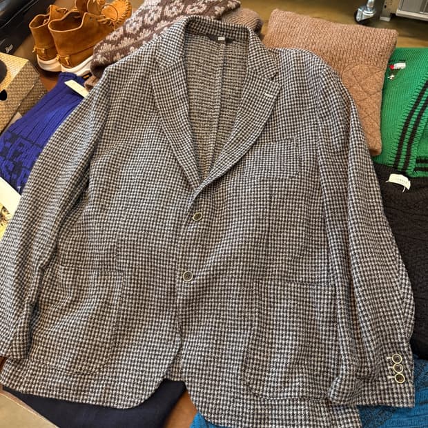 간사이 블랙 오버 블레이저