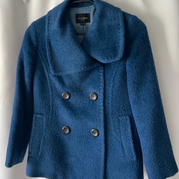Izzat baba 블루 코트