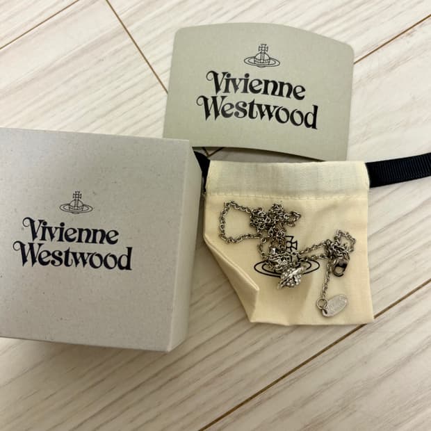 비비안웨스트우드 목걸이