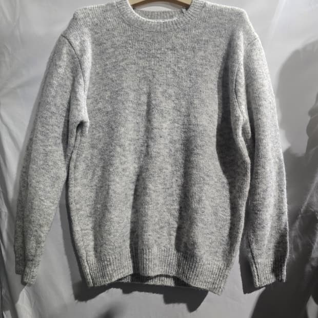SUARE 회색 니트 스웨터 M