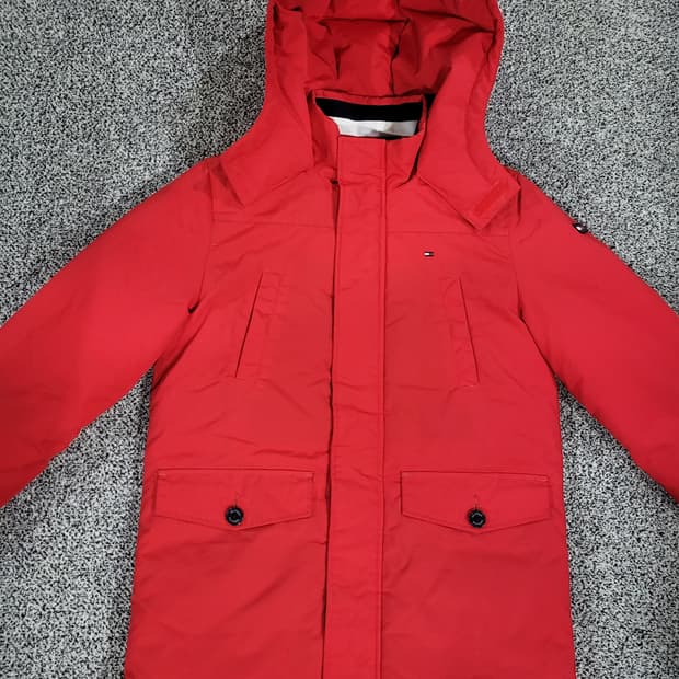 타미힐피거 레드 다운패딩 (152cm용) 