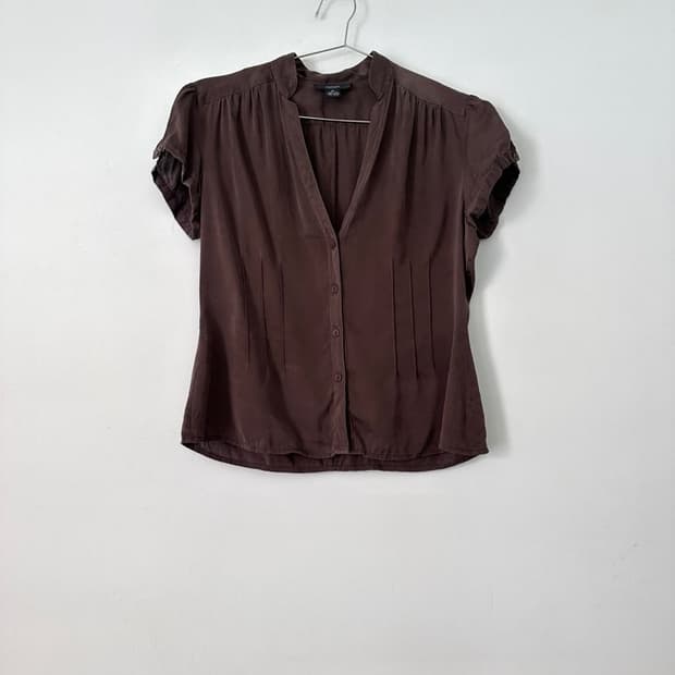 Alfani petite silk half blouse / brown