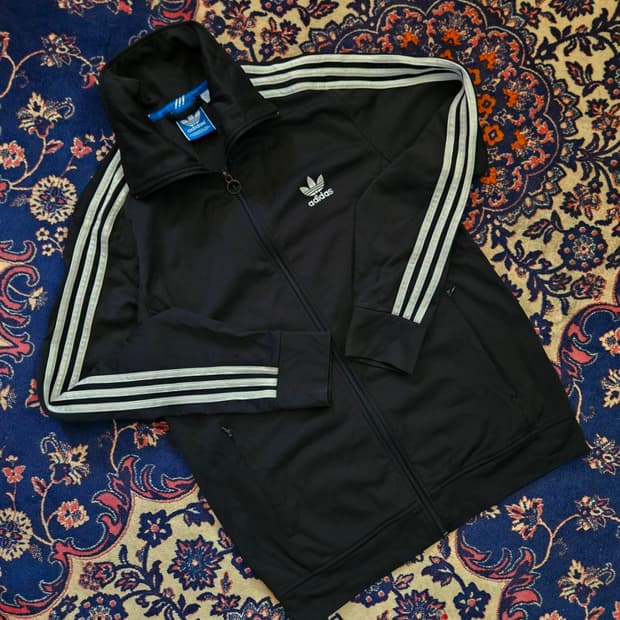 아디다스(Adidas) 유로파 시그니쳐 자수 저지