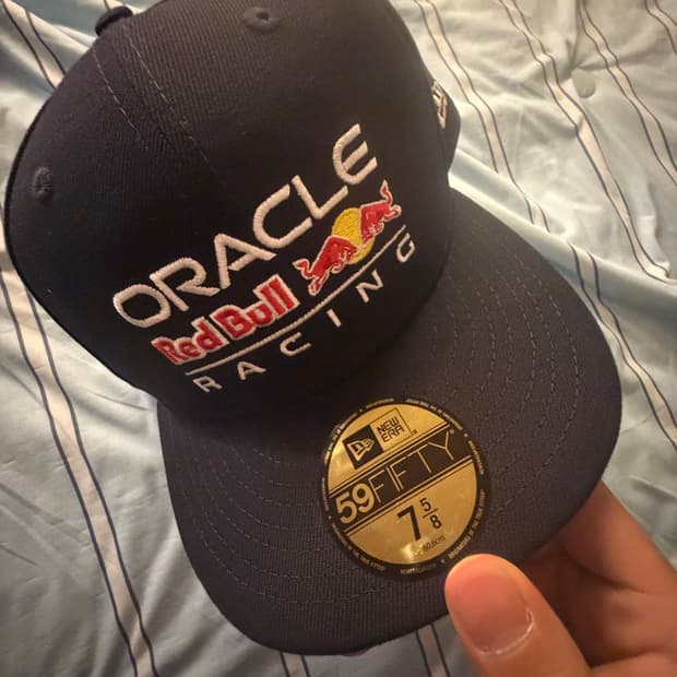 뉴에라 레드불 시리즈 모자