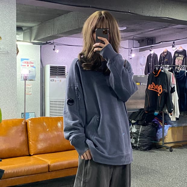 C.Pcompany 렌즈 스웻 셔츠 B2590