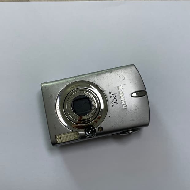 캐논 디카 익서스750(익시700) 카메라