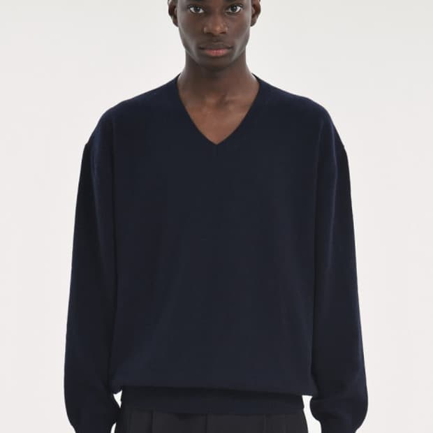 브라운야드 엑스트라 슈퍼파인 브이넥니트 판매합니다