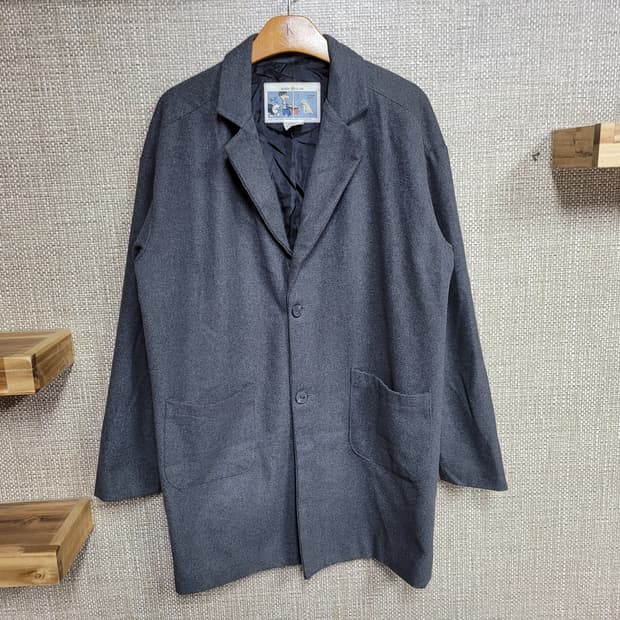 L 105사이즈 어커버 코트
