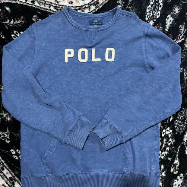 폴로 랄프로렌 자수 로고 블루 맨투맨