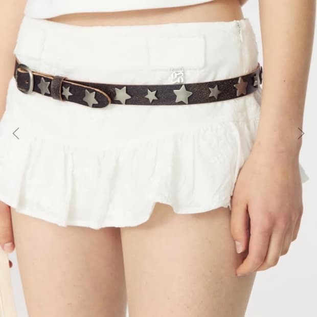 글로니 로데오 마이크로 미니 스커트 화이트