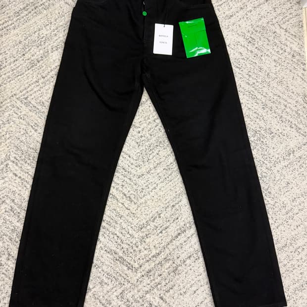 보테가베네타 블랙 파이브포켓 스트레이트 진 46