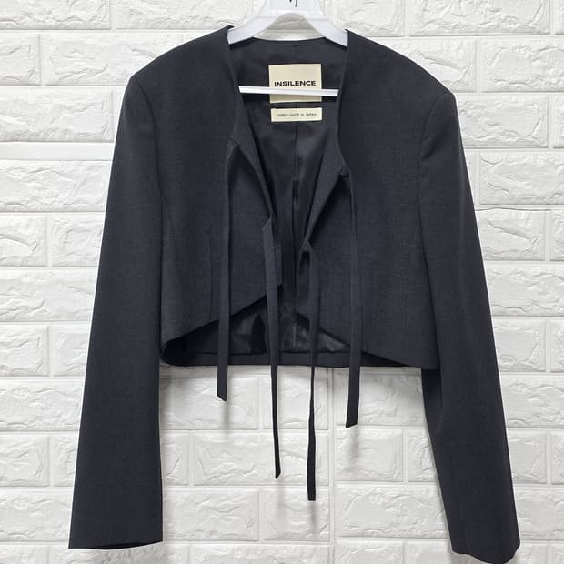 택포_ 24s 인사일런스 크롭 자켓 M