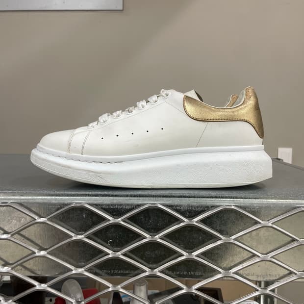 알렉산더 맥퀸 오버솔 스니커즈 화이트 41.5D