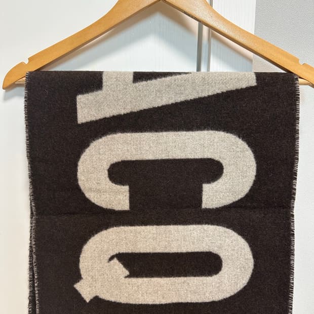 (새상품)자크뮈스 머플러