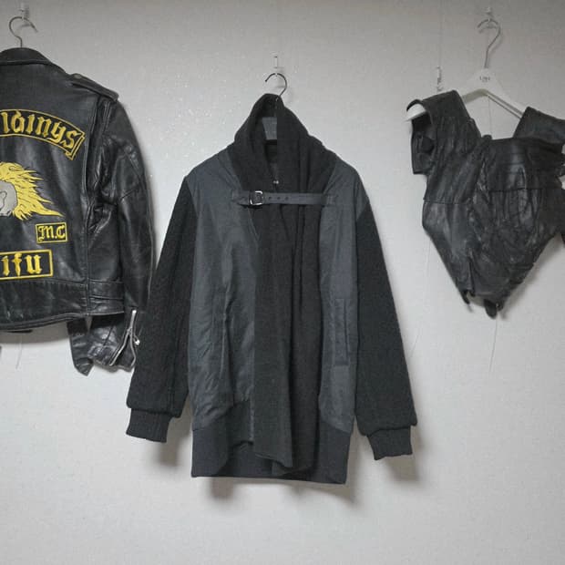 Gomme mixed buckle closure coat