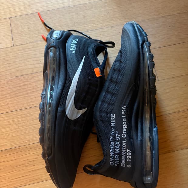 나이키 x 오프화이트 에어맥스 97