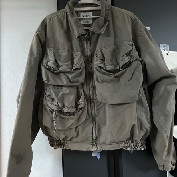 새상품) ZARA 카키 포켓 자켓 S