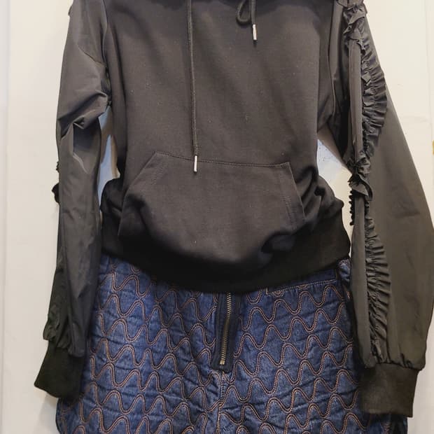 마크제이콥스 프릴후드티. 퀼팅본딩 팬츠