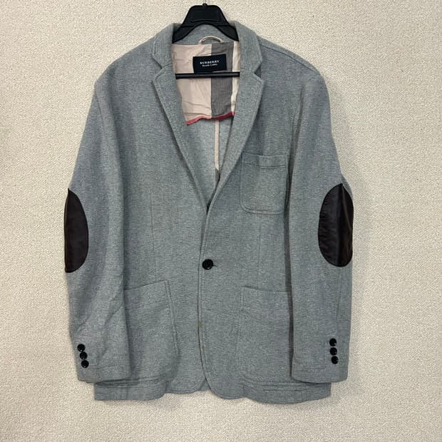 (4) 버버리 블랙라벨 그레이 암패치 자켓