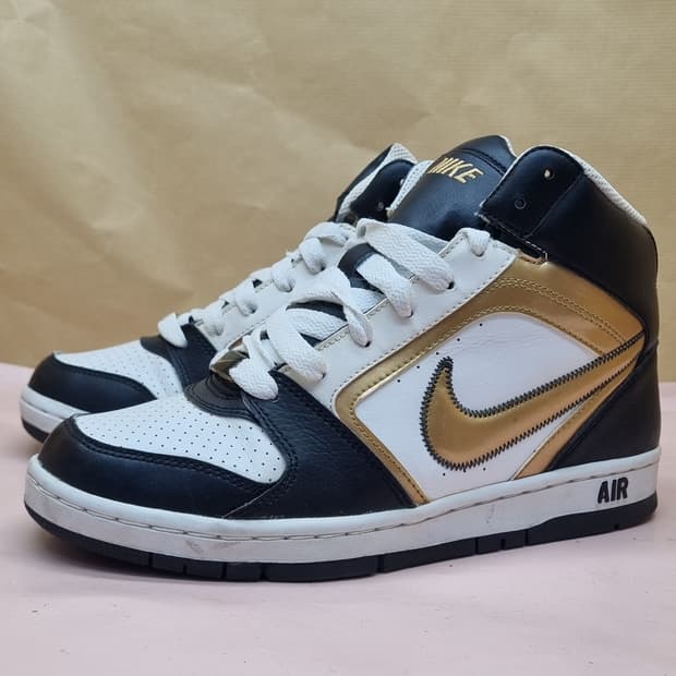 나이키 에어하이탑 255