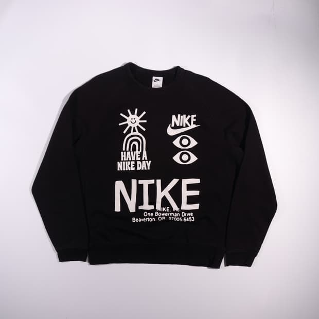 나이키 프린팅 맨투맨 B650