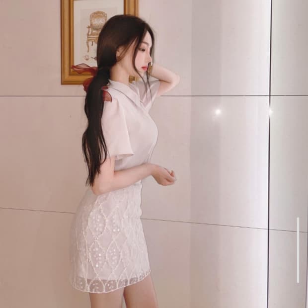 [품절새상품] 로젤린 르에 비즈 h라인 스커트 치마 베이지 s