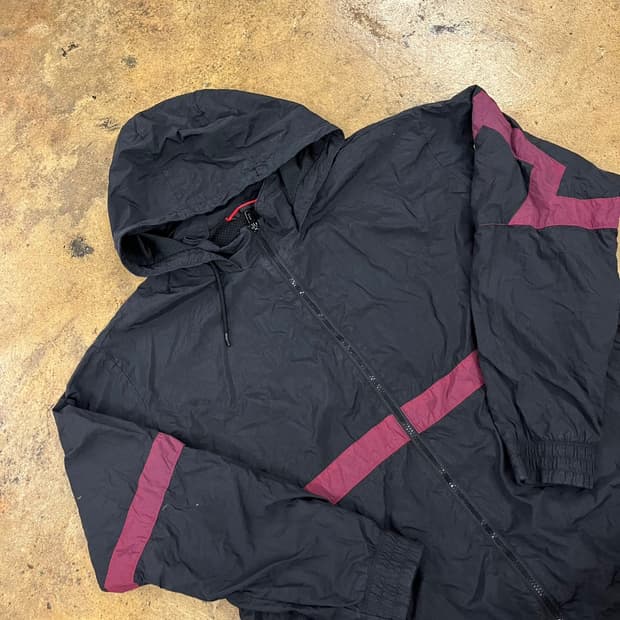 [정품/XL] 조던 블랙 버건디 컬러 블록 후드 바람막이 b8