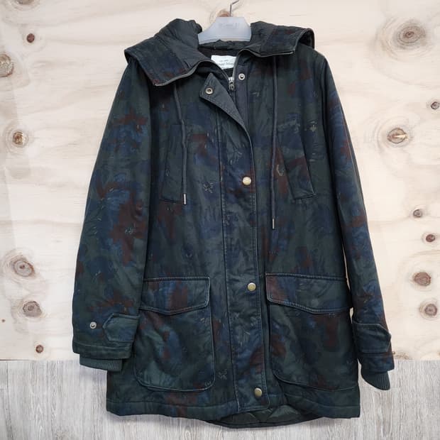 228) 썰스데이아일랜드 누빔 패딩