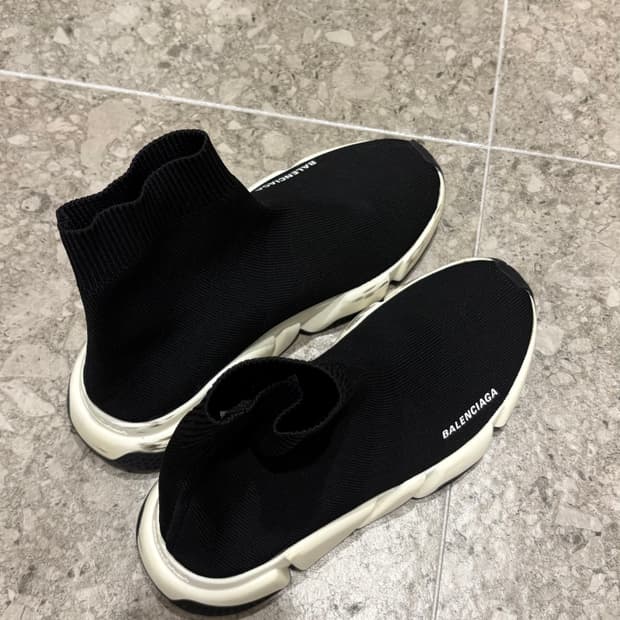 발렌시아가 운동화