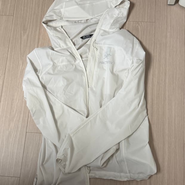 아크테릭스 스쿼미시 후디 아크틱 실크 