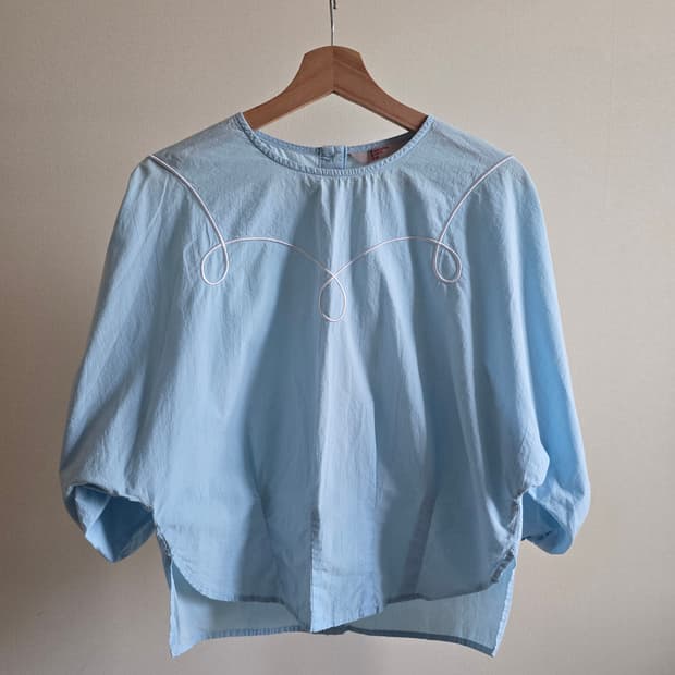 8SECONDS Batwing Fit Blouse