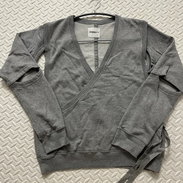 더솔로이스트 랩 레이어드 맨투맨