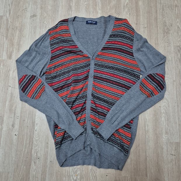 자라 영 자카드 니트 가디건