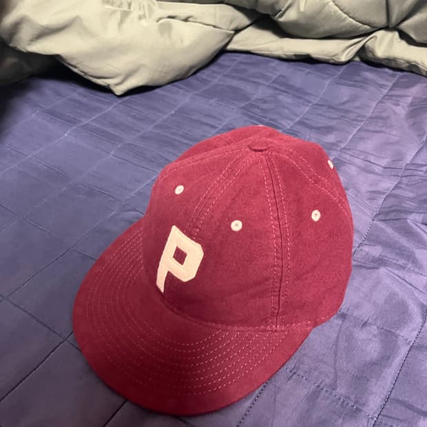 폴로랄프로렌 25FW 펠트 패치 샤모아 볼캡 와인