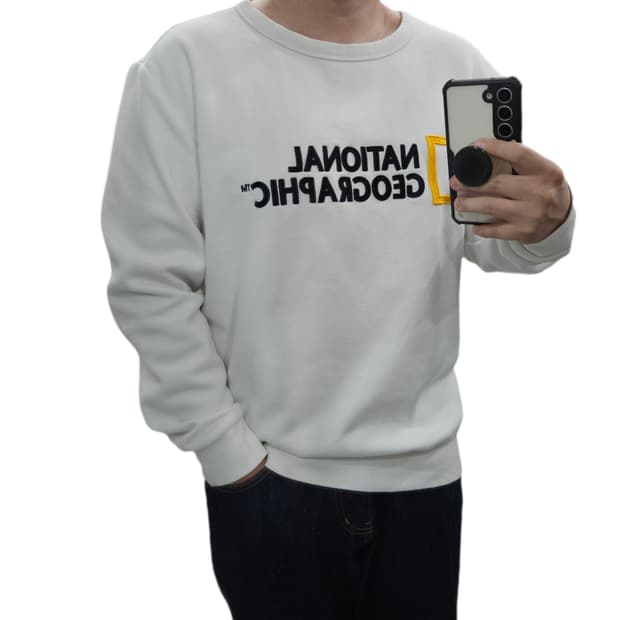 내셔널지오그래픽 흰색 맨투맨 XL 105