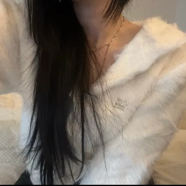 (새상품)배드블러드 모헤어 가디건 크림