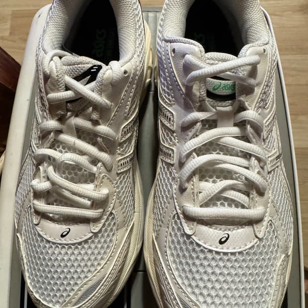 아식스 245사이즈 GT-2160