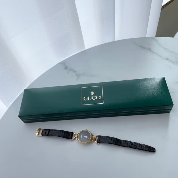 구찌 6000L 골드쿼츠 빈티지 시계