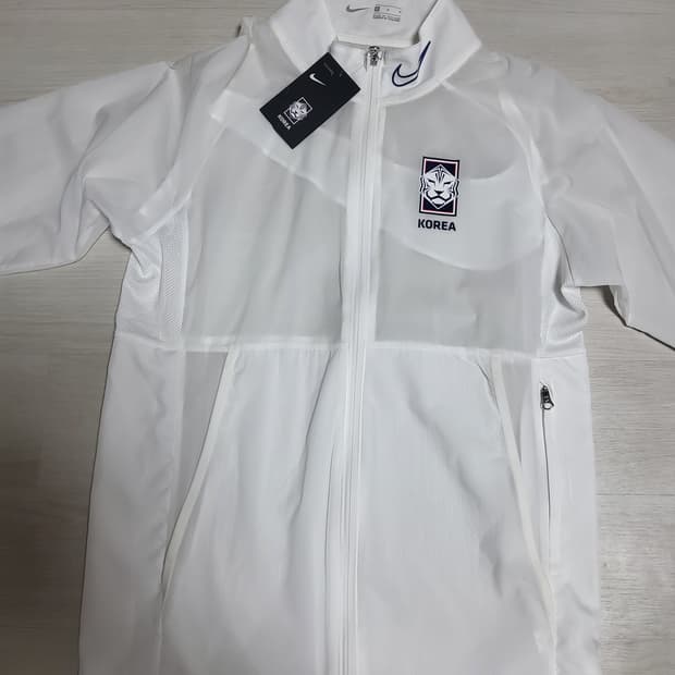 [미사용. 새상품] 나이키 대한민국 축구국가대표팀 초경량 윈드브레이커