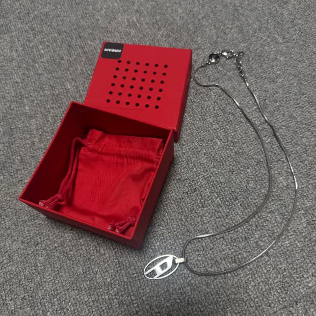디젤 목걸이