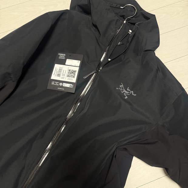 [L] 아크테릭스 솔라노 후디 자켓