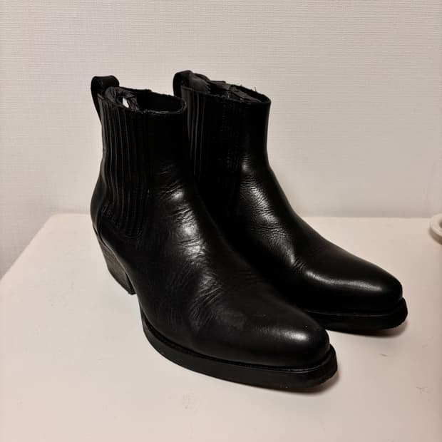 아워레가시 쿠반 부츠 (EU 42)