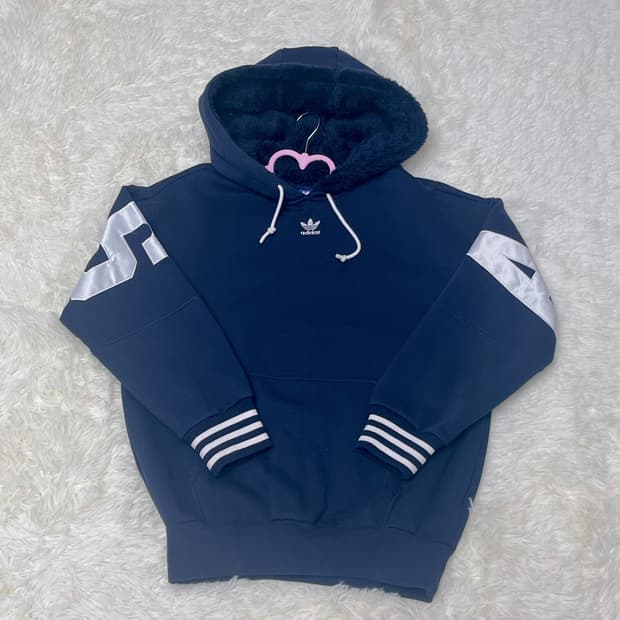대장급 아디다스 후드티