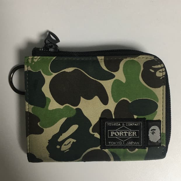 베이프 X 포터 지갑 카모 월렛 그린