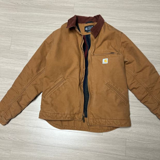 칼하트 디트로이트 자켓 팝니다