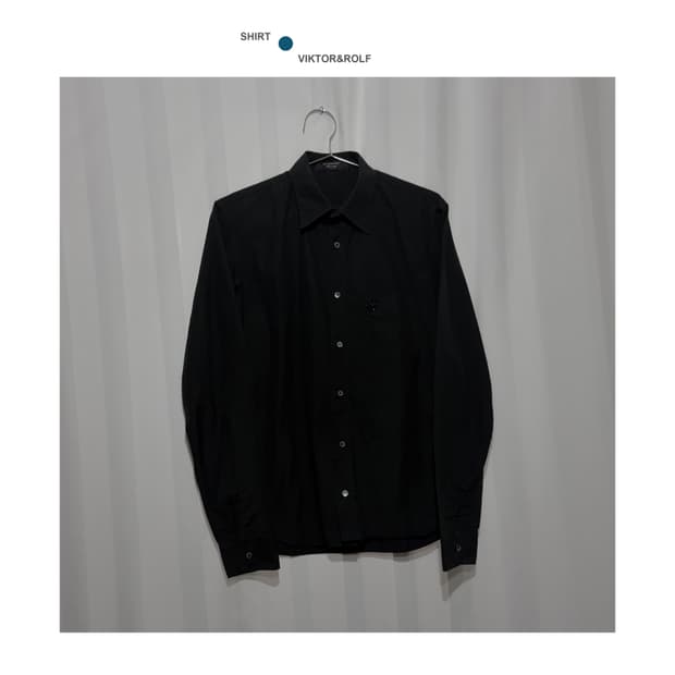 빅터앤롤프 브로치 셔츠