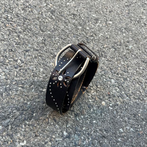 Vintage 스터드 벨트 